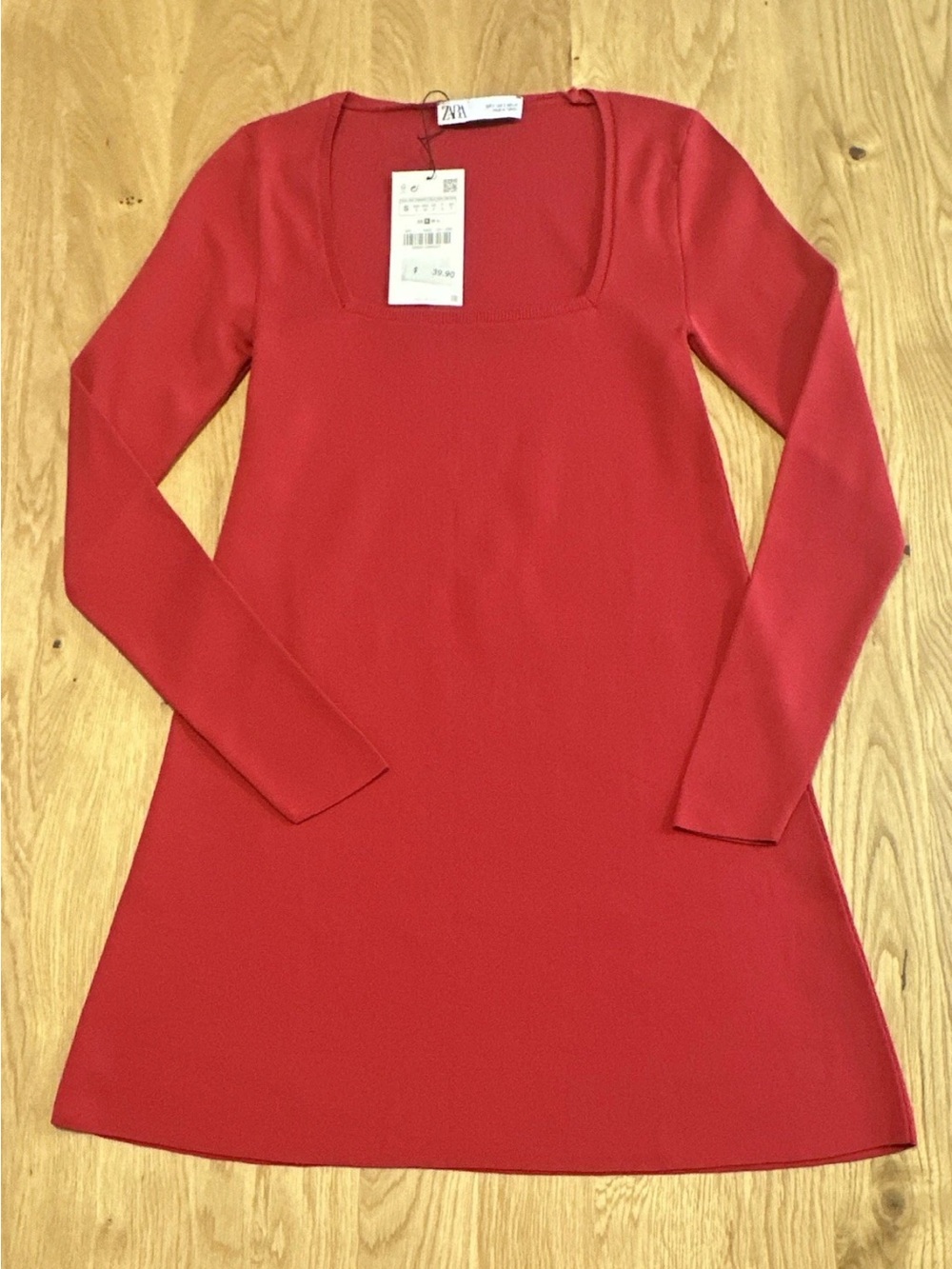 Zara Red Solid Knit Polyester Square Neck Long Sleeve Shift Mini Dress S
